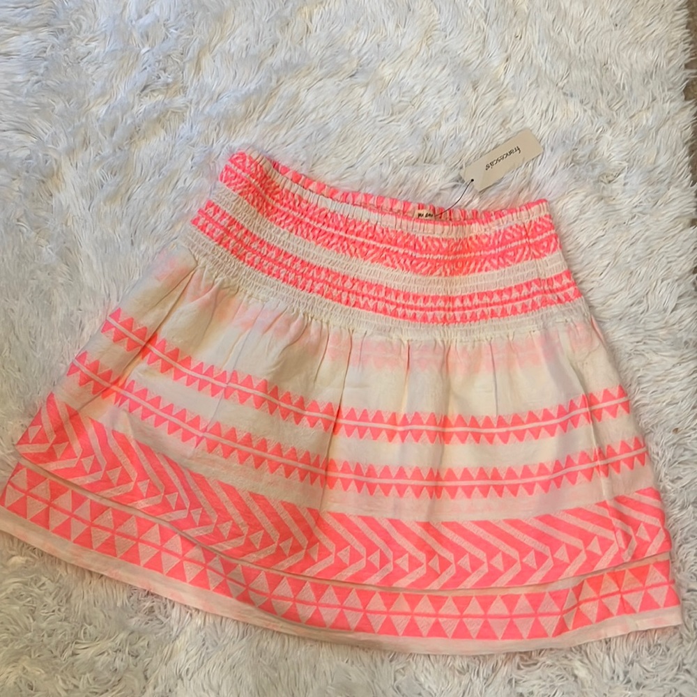 Francesca’s pink skirt NWT large L